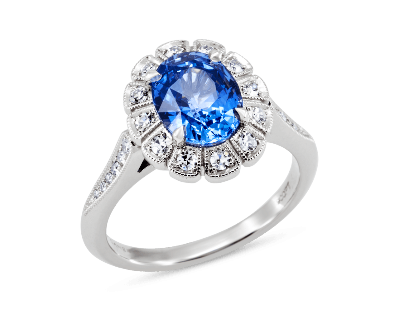 Vintage Petal Halo Solitaire