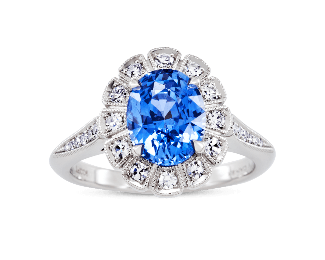 Vintage Petal Halo Solitaire