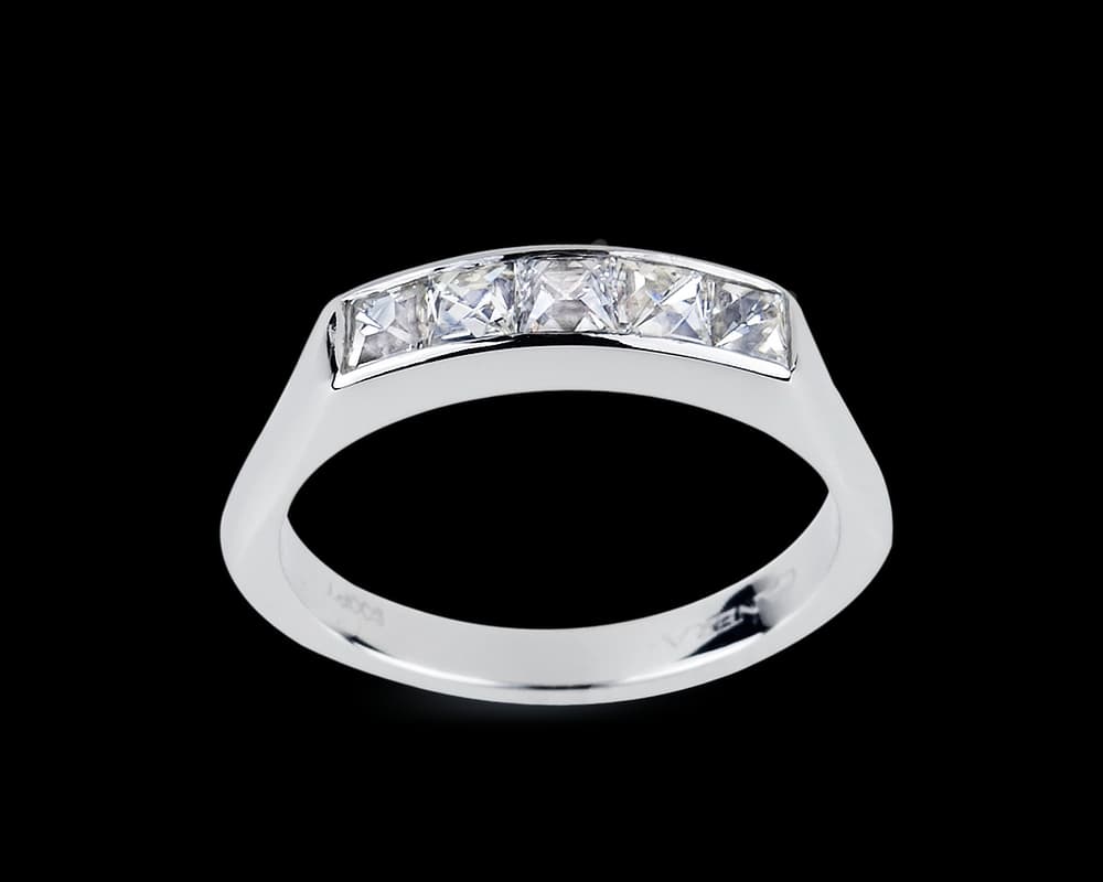 French Cut Comfort Fit Band