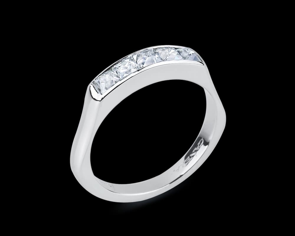 French Cut Comfort Fit Band