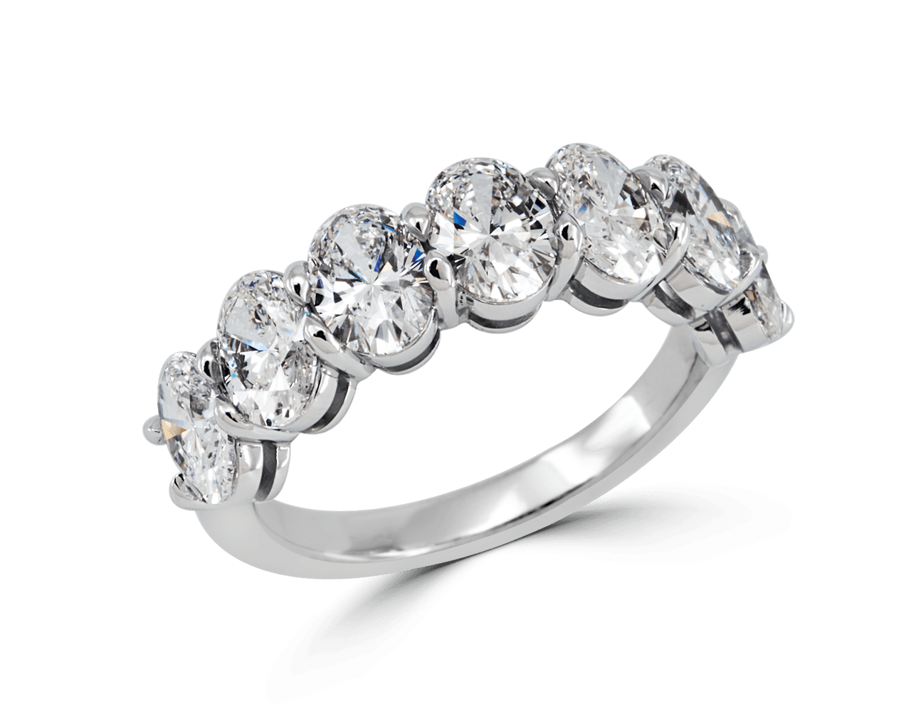 Oval Shaped Shared Prong Diamond Band