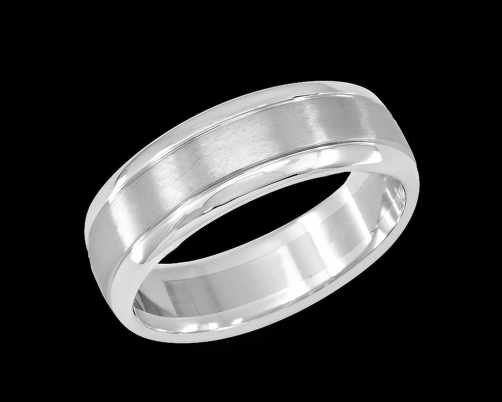 The Bryce Mens Band with Rounded Edges