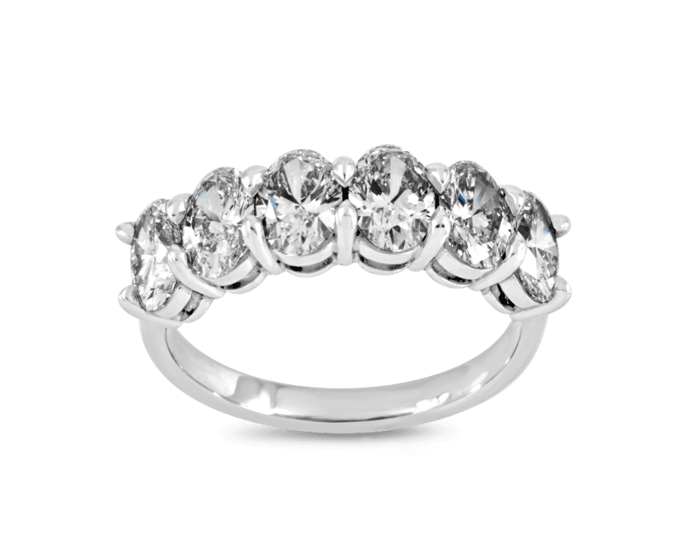 Oval Lab Diamond Shared Prong Band