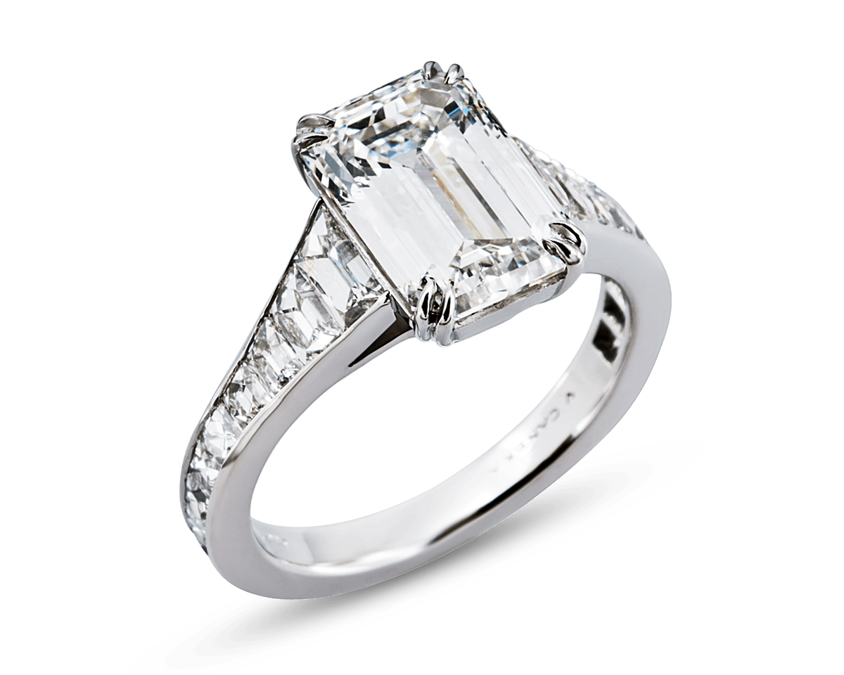 The Sophia with Tapering French Cut Band