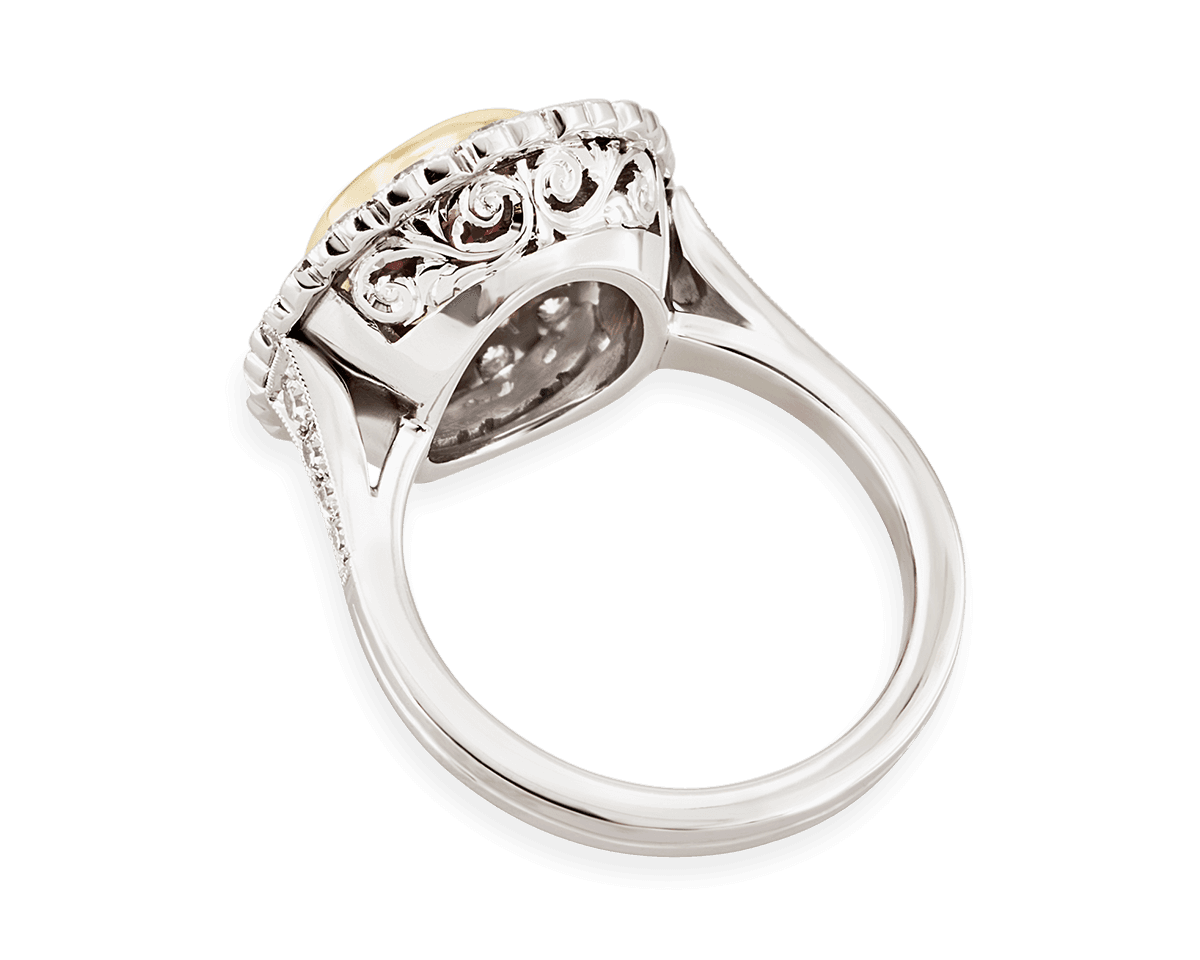 The Astrid Vintage Stylized Halo