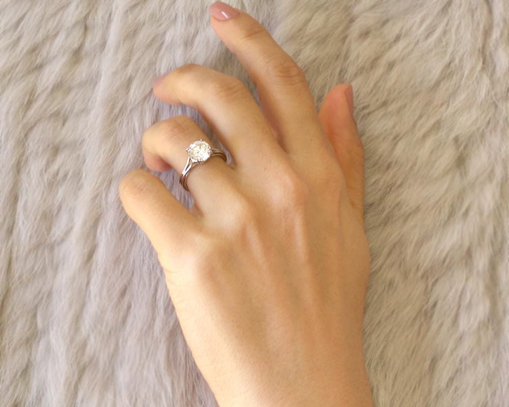 The Breanne Split Wire Solitaire with Milgrain Profile