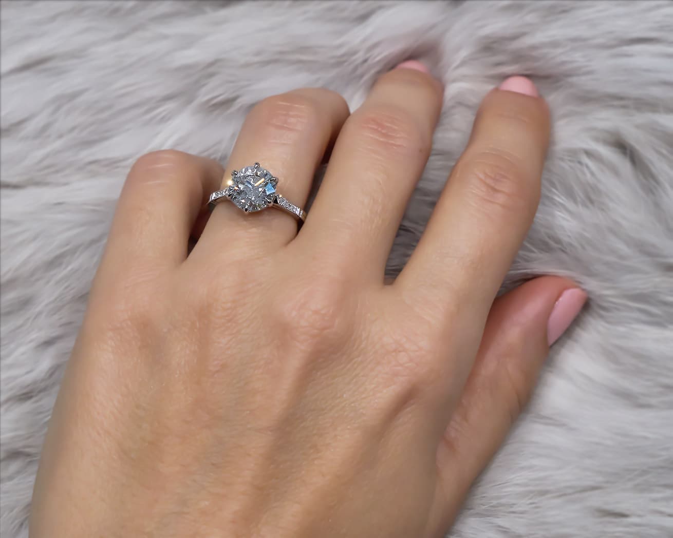 The Diana Pave Solitaire w Milgrain Profile