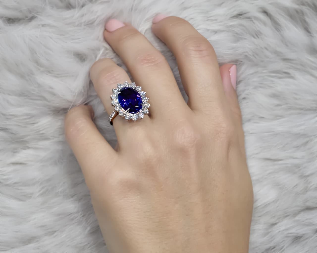 Vintage Oval Sapphire Cluster Halo