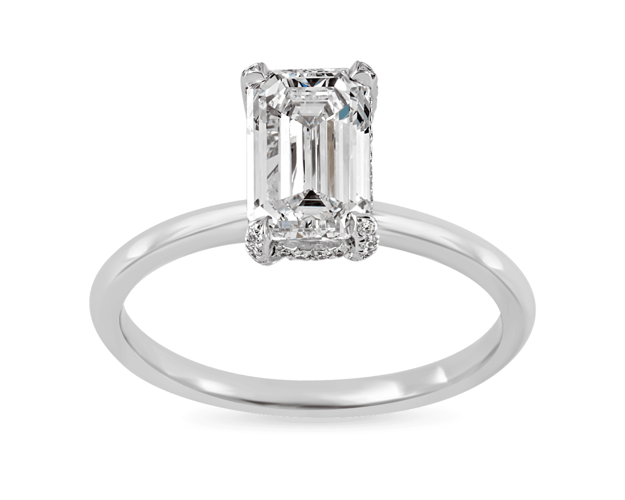 Solitaire with Pave Prongs and Scalloped Head
