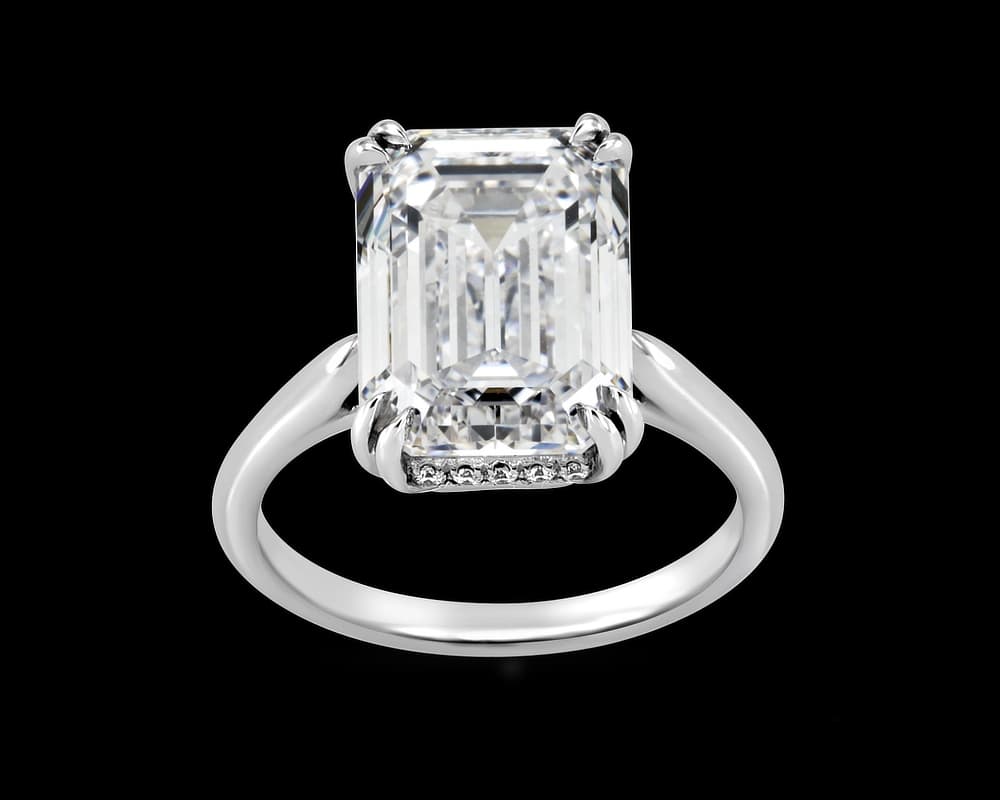 The Trueste Solitaire with Invisible Halo