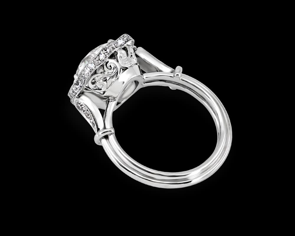 OEC Vintage Petal Motif Solitaire